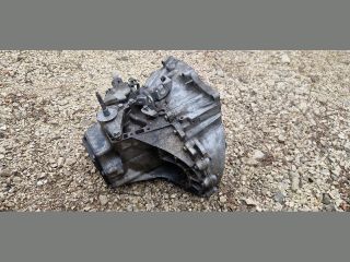 bontott PEUGEOT 5008 Váltó (Mechanikus)