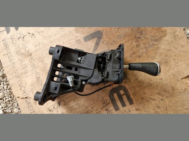 bontott PEUGEOT 5008 Automata Váltókar