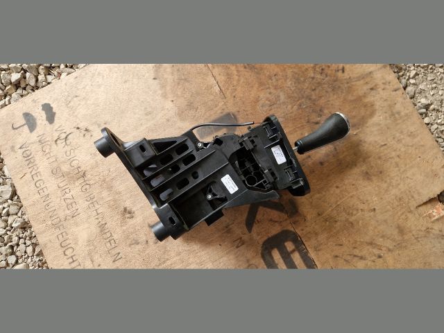 bontott PEUGEOT 5008 Automata Váltókar