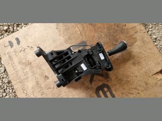 bontott PEUGEOT 5008 Automata Váltókar