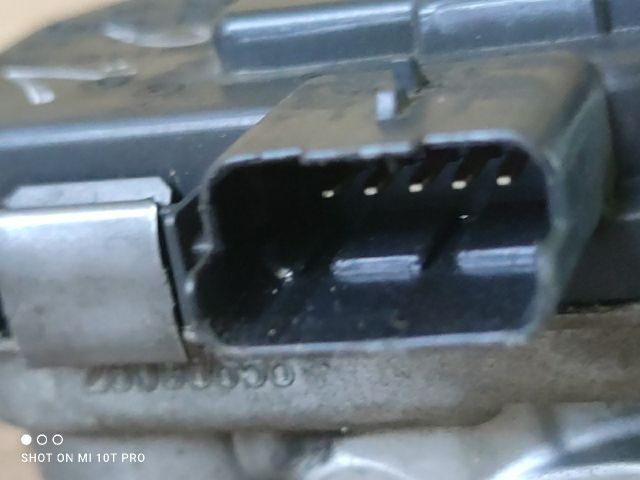 bontott PEUGEOT 5008 Fojtószelep (Elektromos)