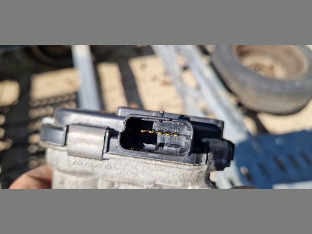 bontott PEUGEOT 5008 Fojtószelep (Elektromos)