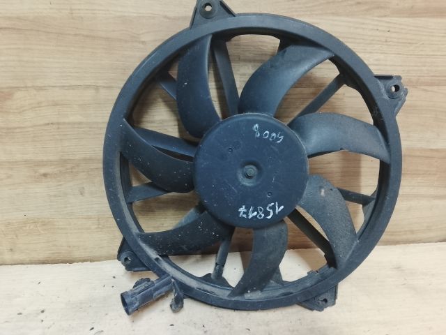 bontott PEUGEOT 5008 Hűtőventilátor