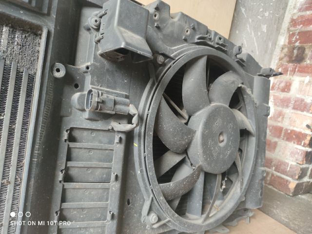 bontott PEUGEOT 5008 Hűtőventilátor