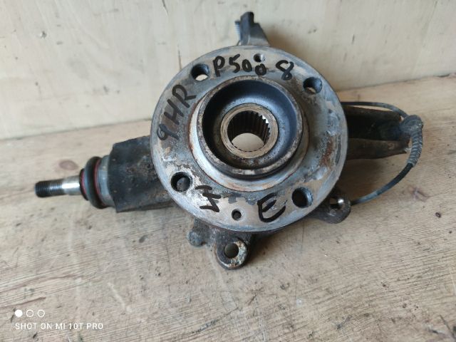 bontott PEUGEOT 5008 Jobb első Csonkállvány Kerékaggyal