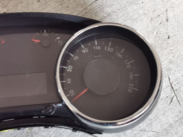 bontott PEUGEOT 5008 Kilométeróra