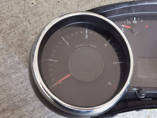 bontott PEUGEOT 5008 Kilométeróra