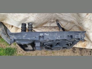 bontott PEUGEOT 5008 Komplett Homlokfal (Részeivel)