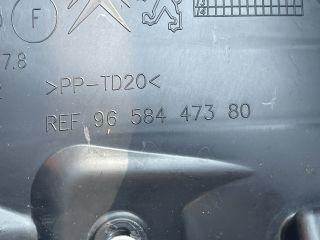 bontott PEUGEOT 5008 Motorvezérlő Doboz (Műanyag)