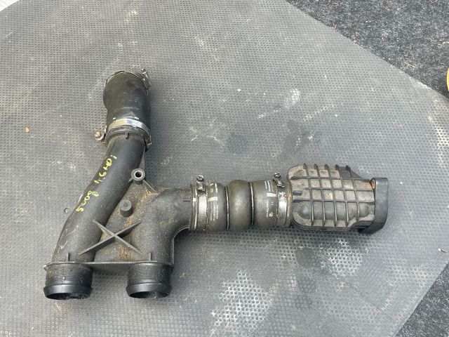 bontott PEUGEOT 5008 Turbócső