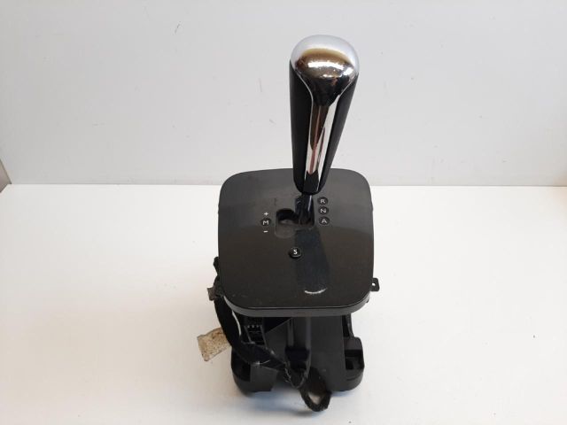 bontott PEUGEOT 5008 Váltó Kulissza