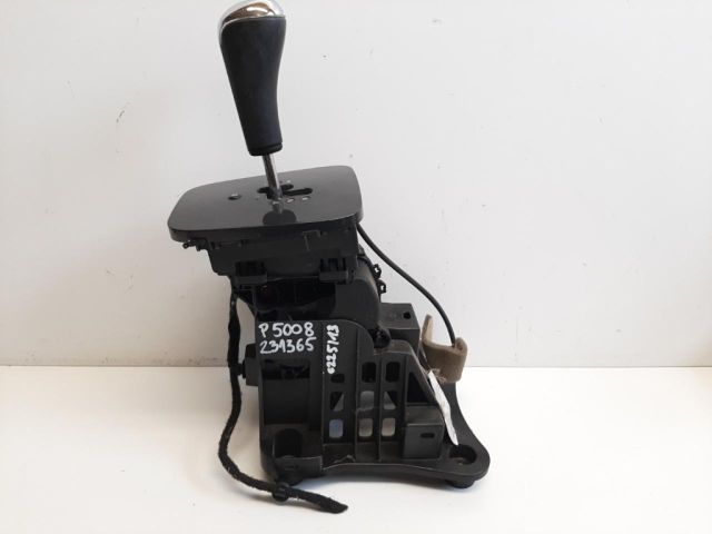 bontott PEUGEOT 5008 Váltó Kulissza