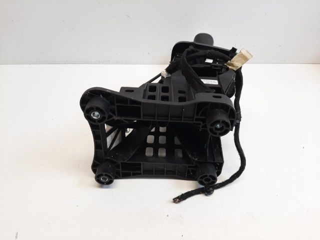 bontott PEUGEOT 5008 Váltó Kulissza