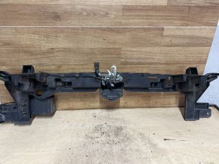 bontott PEUGEOT 5008 Komplett Homlokfal (Részeivel)