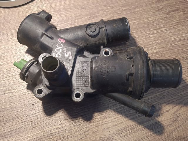 bontott PEUGEOT 5008 Termosztátház