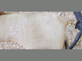 bontott PEUGEOT 5008 Ablakmosó Tartály