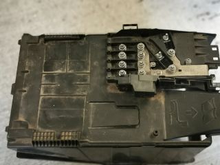 bontott PEUGEOT 5008 Akkumulátor Tartó