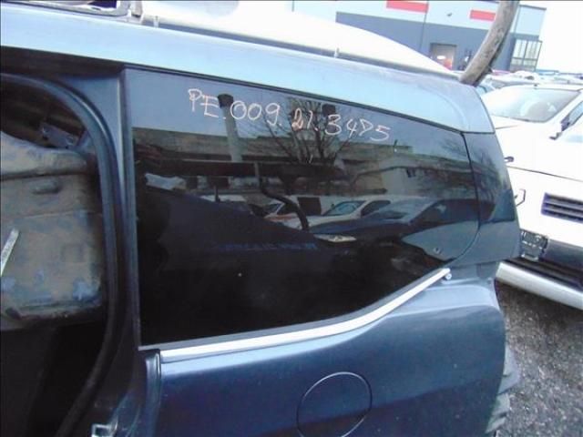 bontott PEUGEOT 5008 Bal C Oszlop Oldalablak Üveg