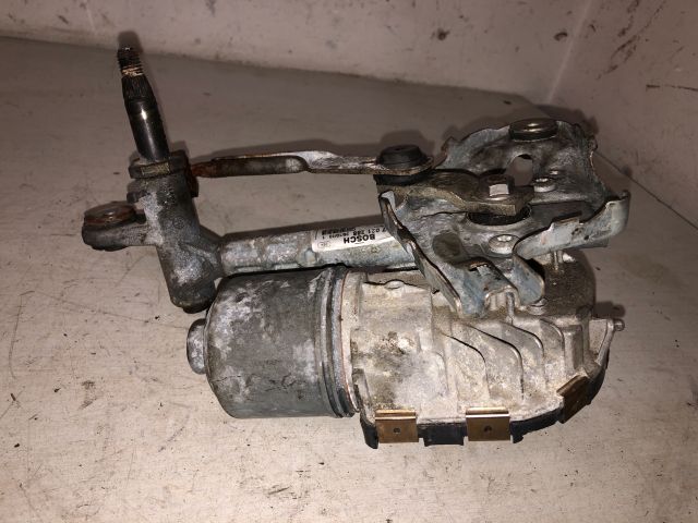 bontott PEUGEOT 5008 Bal első Ablaktörlő Motor