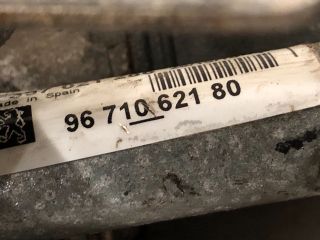 bontott PEUGEOT 5008 Bal első Ablaktörlő Motor