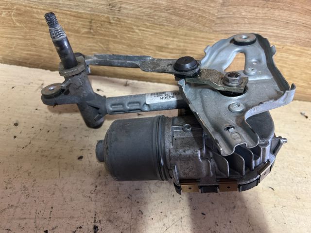 bontott PEUGEOT 5008 Bal első Ablaktörlő Motor