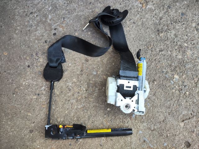 bontott PEUGEOT 5008 Bal első Biztonsági Öv