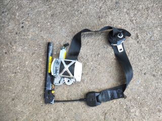 bontott PEUGEOT 5008 Bal első Biztonsági Öv