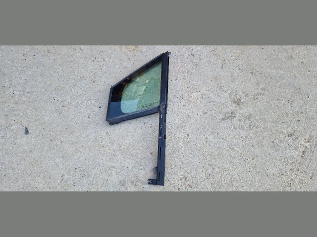 bontott PEUGEOT 5008 Bal első Fixüveg (Ajtóban)