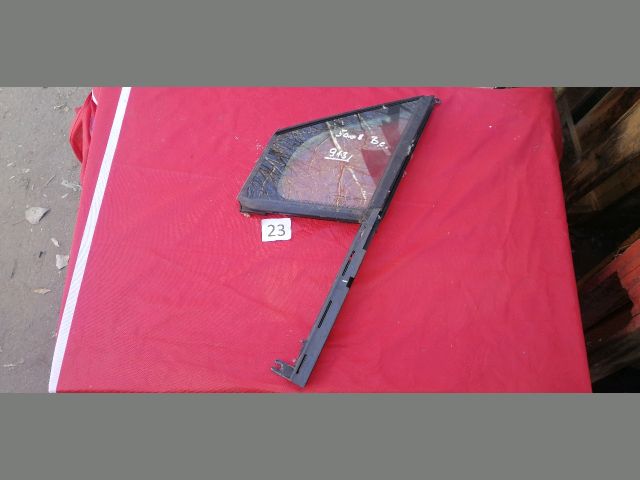 bontott PEUGEOT 5008 Bal első Fixüveg (Ajtóban)