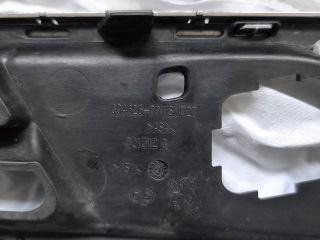 bontott PEUGEOT 5008 Bal első Lökhárító Díszléc