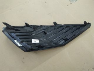 bontott PEUGEOT 5008 Bal első Lökhárító Díszléc
