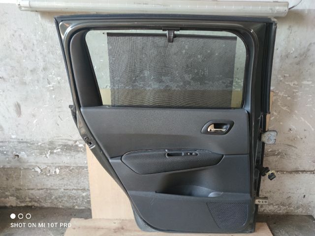 bontott PEUGEOT 5008 Bal hátsó Ajtó (Üres lemez)