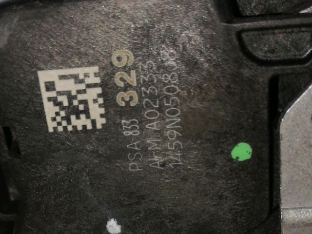 bontott PEUGEOT 5008 Bal hátsó Ajtózár