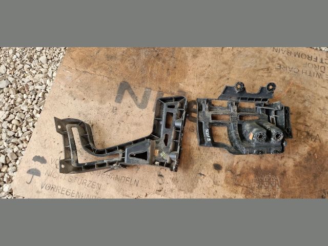 bontott PEUGEOT 5008 Bal hátsó Oldal Lökhárító Tartó (Műanyag)