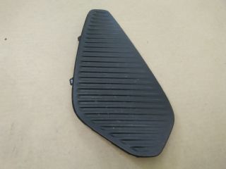 bontott PEUGEOT 5008 Bal Ködlámpa Rács