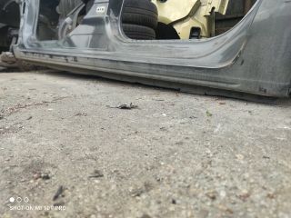 bontott PEUGEOT 5008 Bal Küszöb