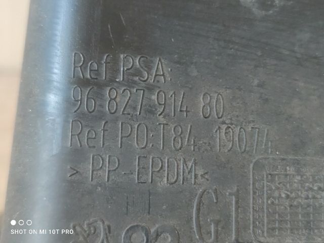 bontott PEUGEOT 5008 Bal Lökhárító Tartó Nyúlványvég