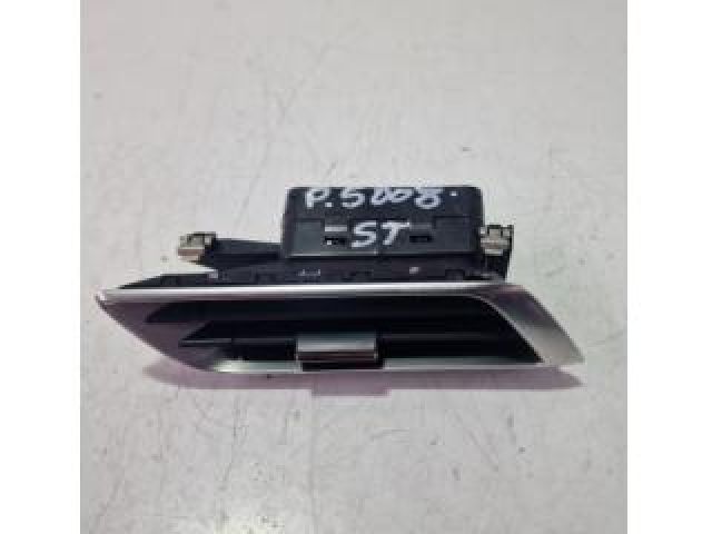 bontott PEUGEOT 5008 Bal Szellőző