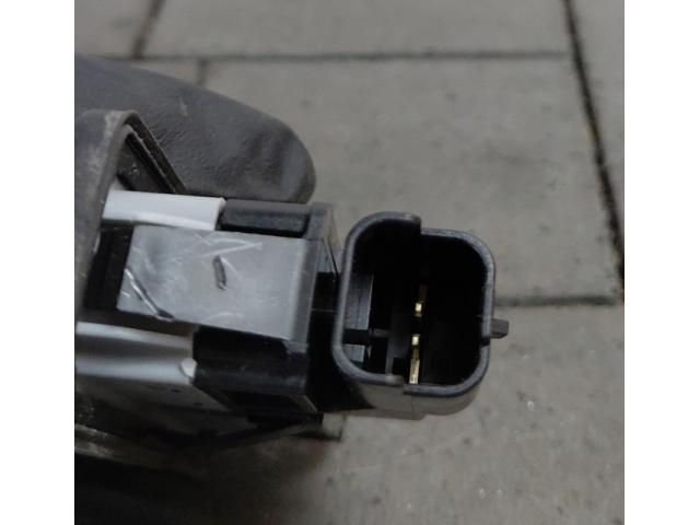 bontott PEUGEOT 5008 Csomagtér Nyitó Kar / Gomb