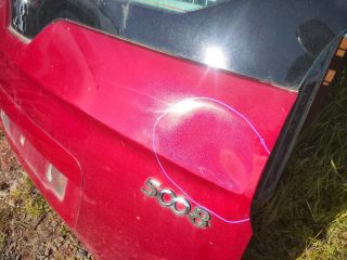 bontott PEUGEOT 5008 Csomagtérajtó (Részeivel)