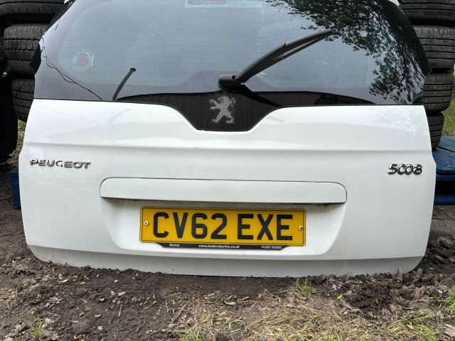 bontott PEUGEOT 5008 Csomagtérajtó (Részeivel)