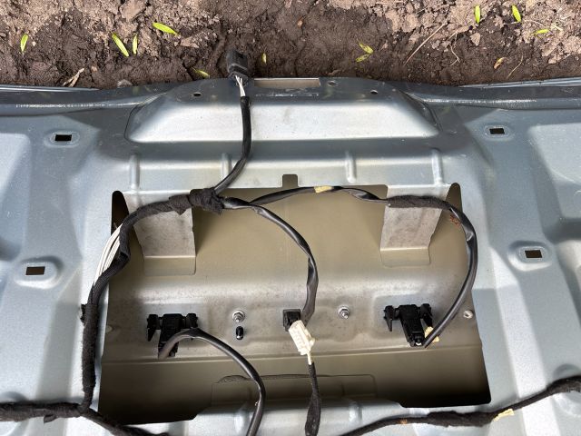 bontott PEUGEOT 5008 Csomagtérajtó (Részeivel)