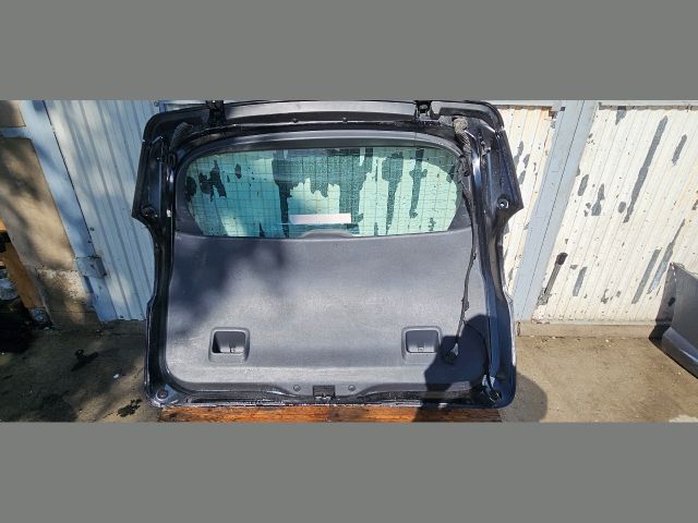 bontott PEUGEOT 5008 Csomagtérajtó (Részeivel)