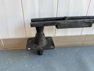 bontott PEUGEOT 5008 Első Lökhárító Merevítő (Fém)