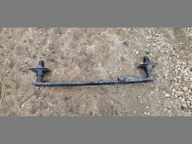 bontott PEUGEOT 5008 Első Lökhárító Merevítő (Fém)