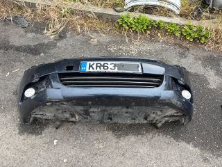 bontott PEUGEOT 5008 Első Lökhárító (Részeivel)