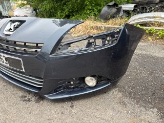 bontott PEUGEOT 5008 Első Lökhárító (Részeivel)