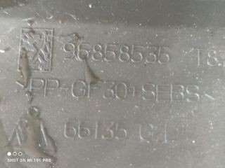 bontott PEUGEOT 5008 Első Szélvédő Bal Díszléc