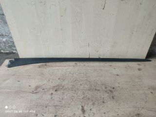 bontott PEUGEOT 5008 Első Szélvédő Jobb Díszléc