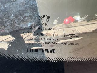 bontott PEUGEOT 5008 Első Szélvédő